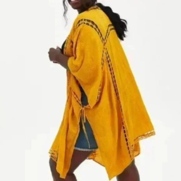 Torrid Ruana - Picture 3 of 7